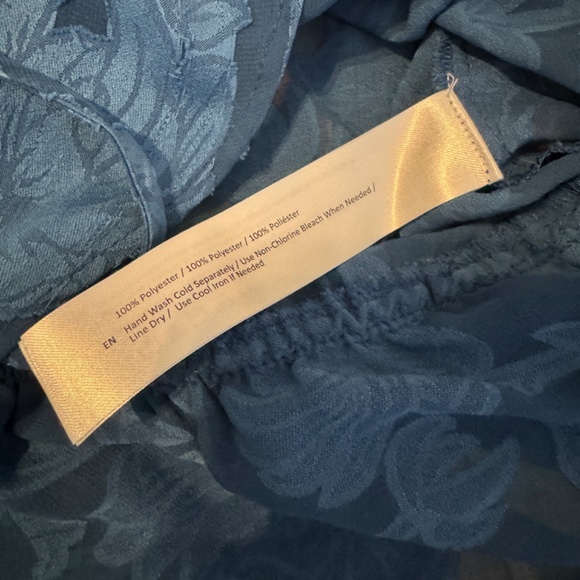 B-O-G COLLECTIVE Bright Blue Floral Semi Sheer Ruffles Top / Size Small - Picture 13 of 14